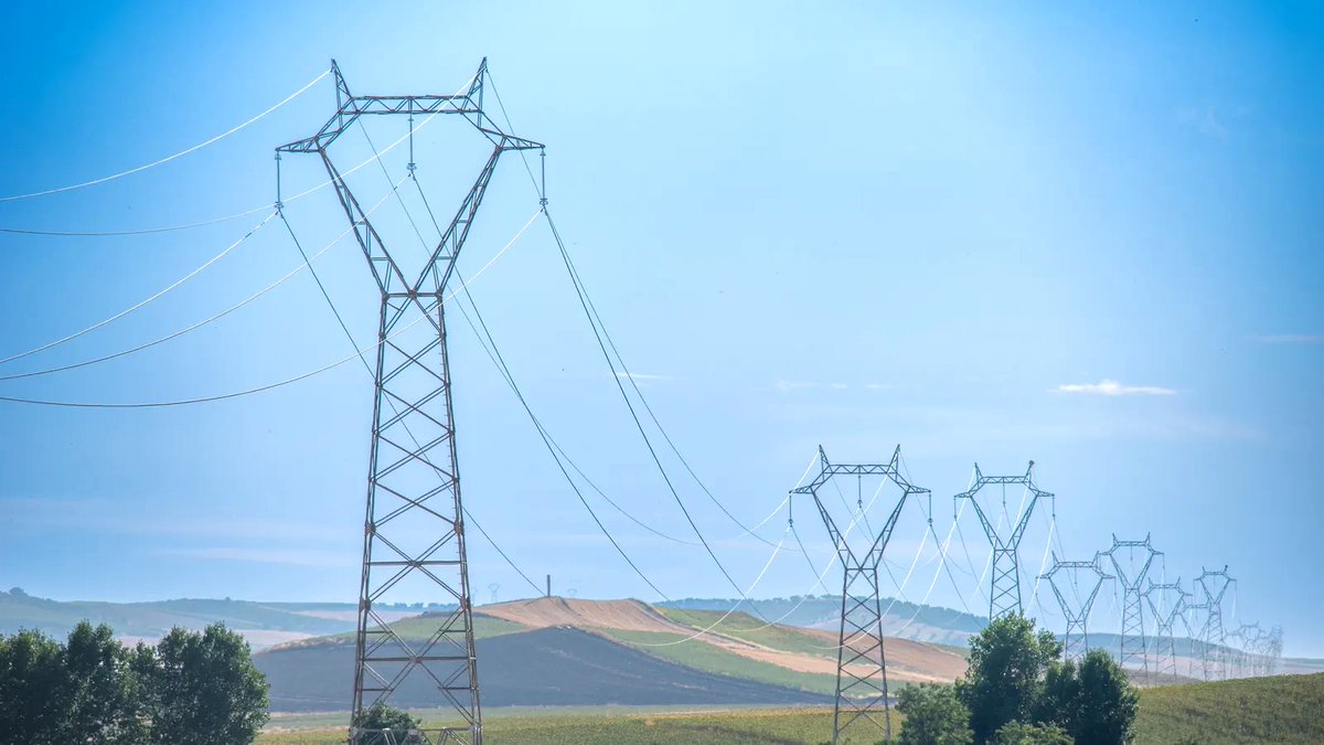 Wholesale power prices will rise about 7% in most regions of the U.S. this year except the Northwest and parts of Texas, according to a Monday report from the Energy Information Administration. Learn more at: bit.ly/42ArAuB.

#EnergyNews #PublicPowerCares