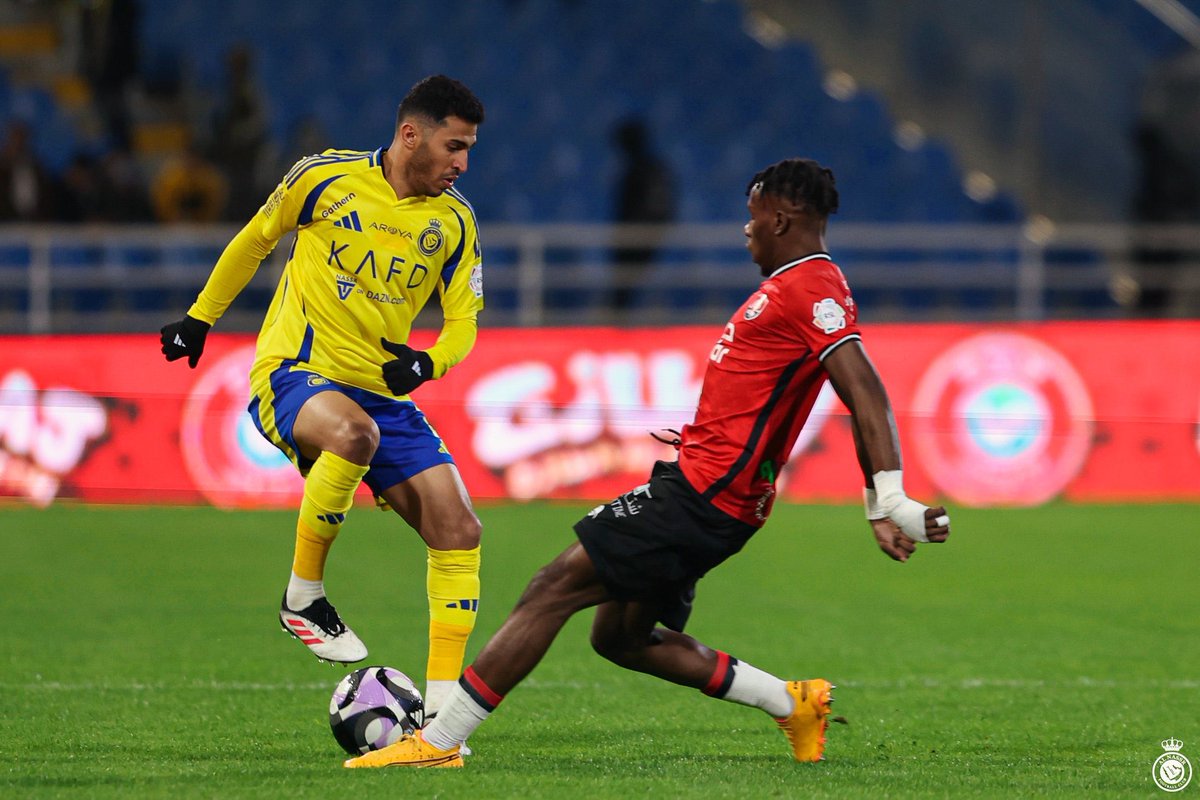 الف الف مبروك للأمة النصراويه
شكرا لجميع زملائي اللاعبين شكرا جماهير العالمي 💛💙

#النصر_الرائد 
#دوري_روشن_السعودي