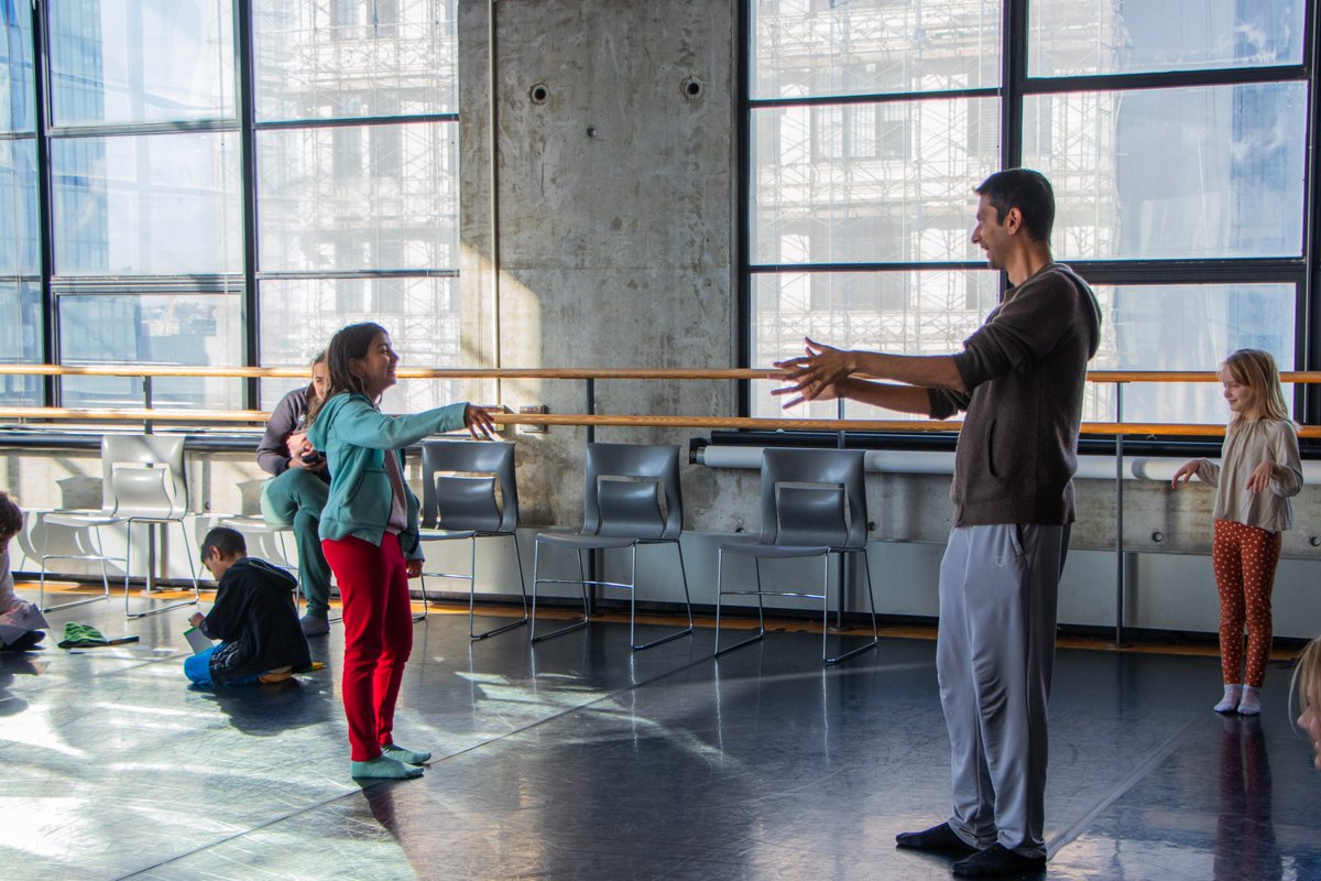 Baryshnikov Arts' new Spring Break programs allow children to engage their inner artist in new ways! In our Arts PlaySpace, participants in age groups 6-9 and 9-12 will explore dance, drama, visual arts, and music, culminating in a Friday performance.

baryshnikovarts.org/explore/educat…