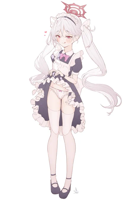 深夜なのでパンチラメイドムツキ#ブルアカ 