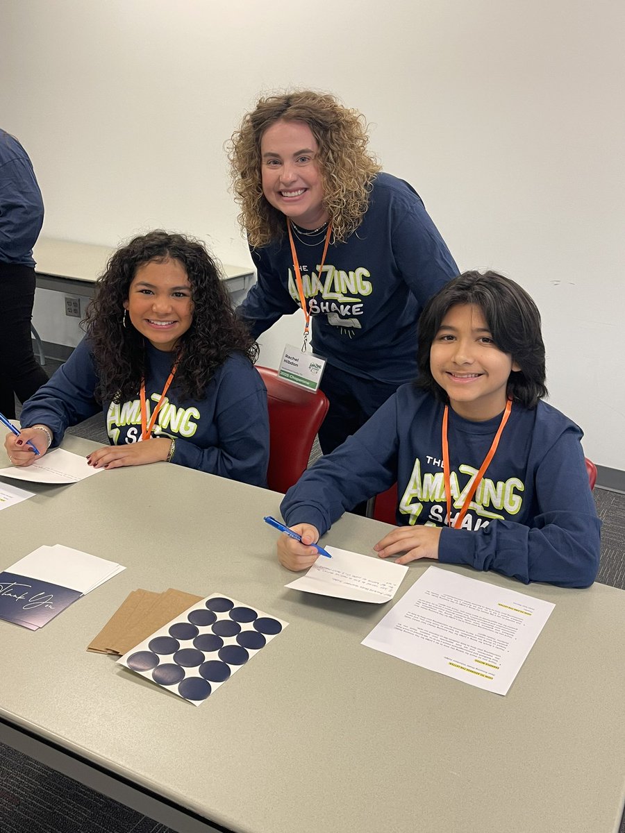 Rachel Hibdon tweet media