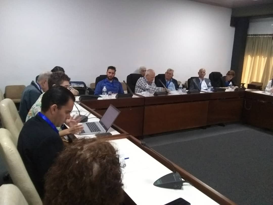 La Clausura del Coloquio fue desarrollada por la Dra. Dianelys García Acosta, Vicepresidenta Primera de la UNHIC y  la Dra. María C. Pacheco González, Vicepresidenta de la organización, presentó la declaración final de los historiadores que participaron en el magno evento.
#Unhic