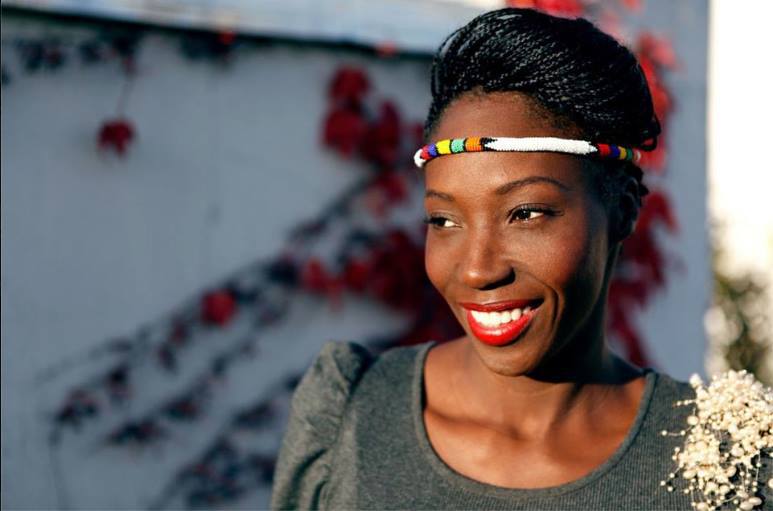 AfroWomenWork's tweet photo. 👗@adamaparis1 et la Mode Africaine 👗Adama Paris, fondatrice de Adama Paris Fashion, est une icône de la mode qui célèbre la beauté de la culture africaine à travers ses créations uniques. Découvrez son voyage dans l’industrie de la mode et son impact sur la scène internationale https://t.co/iUN4UeBtiw
