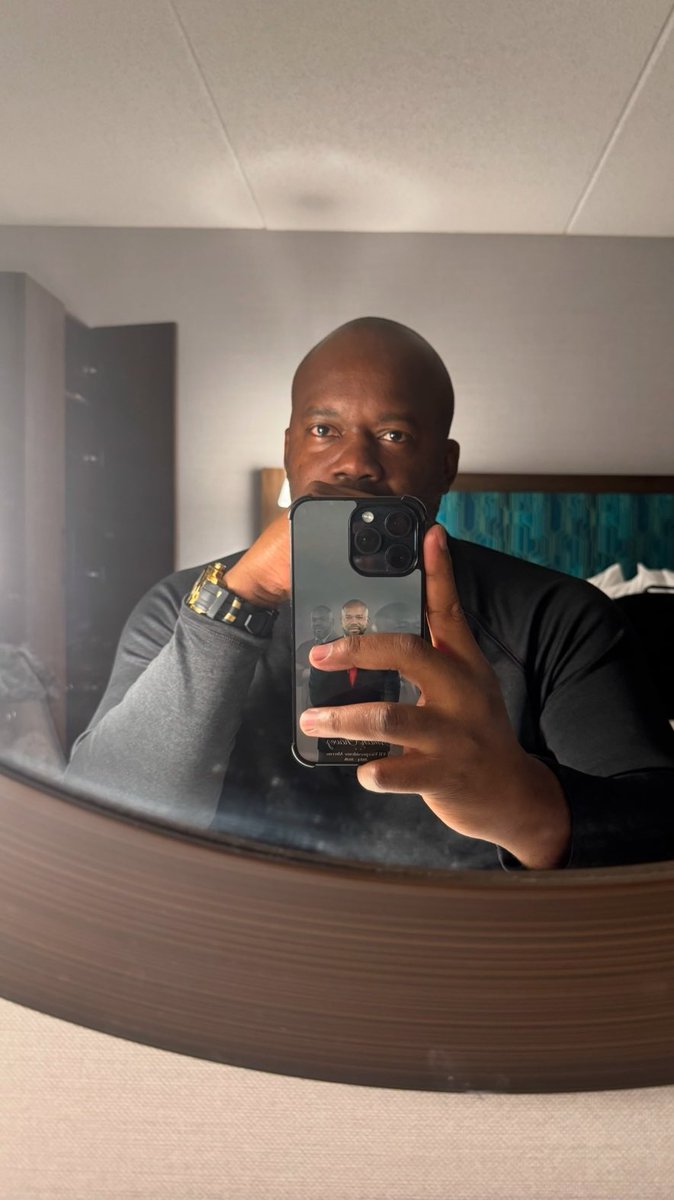 Pensando en voz alta., En mi futura presidencia, habrán profundas reformas apuntaremos a que los magistrados de la corte suprema, el fiscal general, entre otras cosas, serán  elegidos por el pueblo, y no por partidos políticos,el poder volverá al pueblo, vamos a romper el sistema