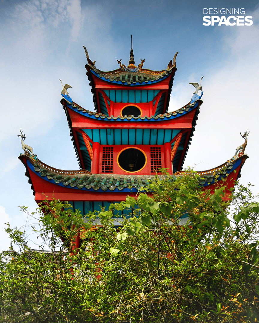 DSpacesTV's tweet photo. As we celebrate Lunar New Year, let’s appreciate these Chinese Pagodas that are as practical as they are iconic. 🏮✨
#DesigningSpaces #LunarNewYear #Pagodas https://t.co/wJgOU4Leil