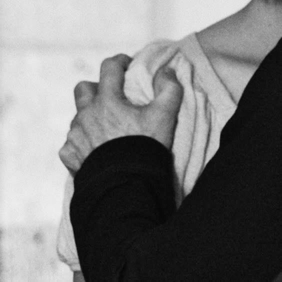 declan/reader snippet from the new chapter of “tread softly” (on a03 now lol)