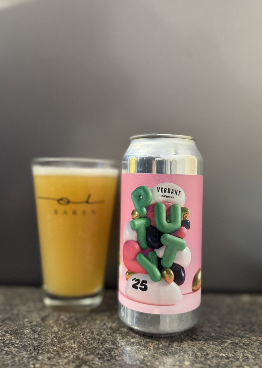 _timwiddowson's tweet photo. Splendid! Thick as you like, juicy, resinous, hoppy. Savoury edge & very suppable. βPuttyβ 25β variant is bang on point! Quality work from @VerdantBrew once again. #UpThePutt https://t.co/P79D6RLHPg