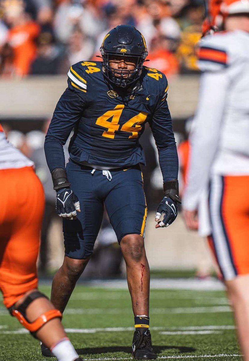Blessed to revive an offer to University of California Berkeley #agtg 
<a href="/AllenBrown_4/">Coach AB</a> <a href="/CoachTB02/">Terrence Brown</a> <a href="/Coach_Sooto/">Vic So'oto</a> 
<a href="/MVNighthawkFB/">NIGHTHAWK FOOTBALL</a> <a href="/GregBiggins/">Greg Biggins</a> <a href="/Coach_Cue/">Coach Sean Cué</a>