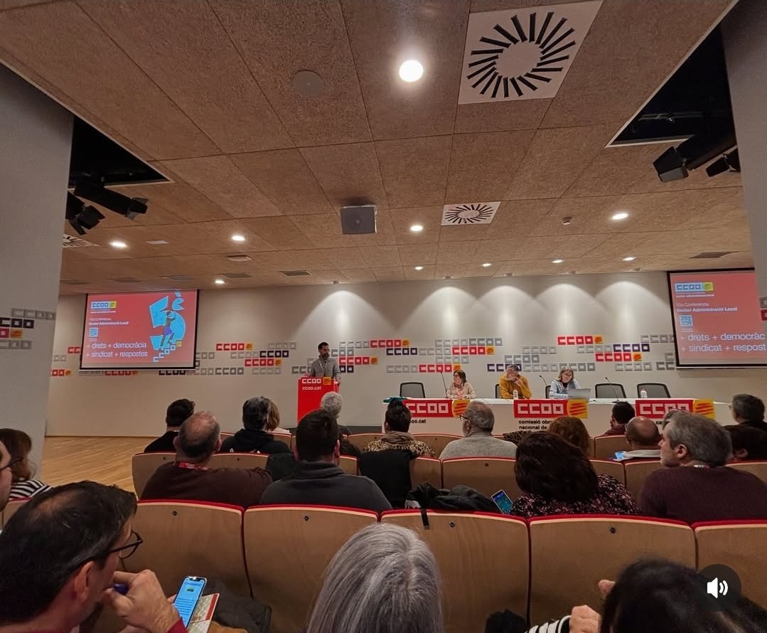 Avui <a href="/CCOODiba/">CCOO Diputació de Barcelona</a> hem estat a la Xª Conferència del Sector de l’Administració Local de Catalunya, on Victor Hierro ha estat escollit com a nou coordinador del SAL.

Molta sort a l'equip entrant pels propers 4 anys i agraïr la feta feta a l'equip sortint, encapçalat per l'Abel López.