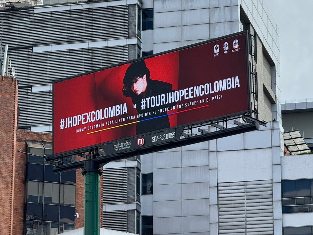 #ARMY Colombia is going all out to show #JHOPE how much they want him in Bogotá! From billboards, 4,800+ requests on TOORLY, QR codes displayed on shopping mall screens, influencers joining in—what else do they have to do to get noticed? 

Artists and their teams should be