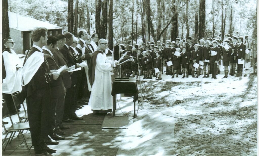 AustAnglican's tweet image. 31 January 1977: retirement of the Rt Revd Ralph Gordon Hawkins (1911-1987) after nearly 20 years as 5th Bishop of Bunbury. #anglican @BunburyDiocese #48years Born in Newfoundland, worked in England in 1930s, then @Perth_Anglican 1938-1957 (RAF Chaplain during the war); CMG 1977.
