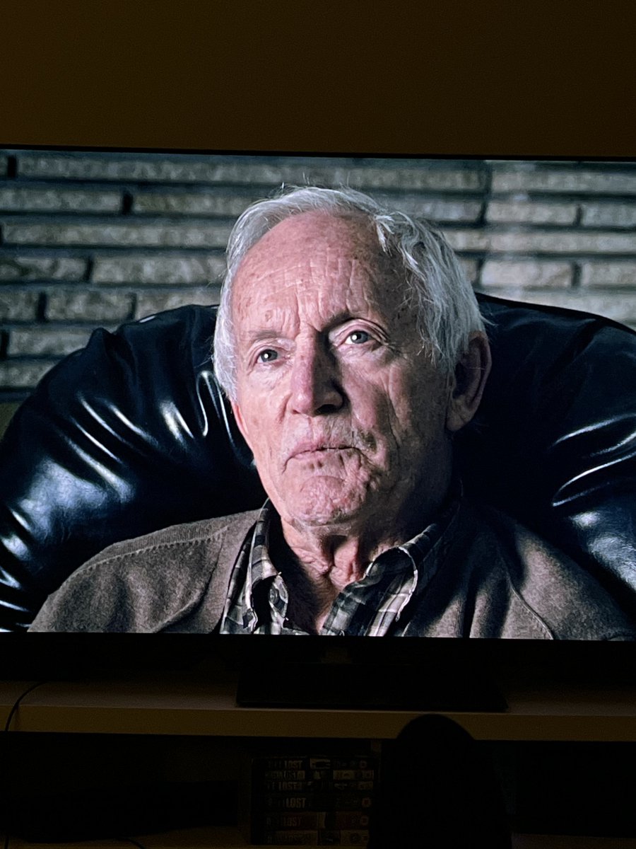 ScreamMatt's tweet image. As this news is breaking the one and only daddy dearest is in this episode of Hannibal 😂 “YOU’RE OBSESSED WITH HER, AND YOU’RE OBSESSED WITH HER DAUGHTER!!”