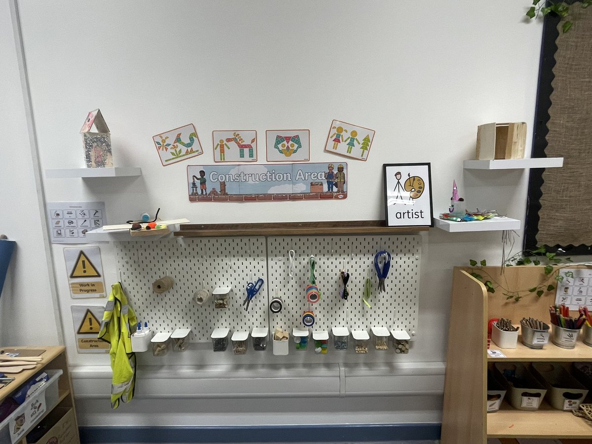 Antje_Kell's tweet photo. Loving reception’s new woodwork provision. Always building! #handeyecoordination #muscularstrength #creativity https://t.co/yQNEglgxSt
