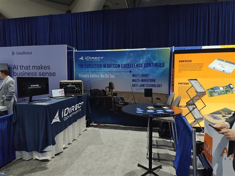 iDirect Government tweet media