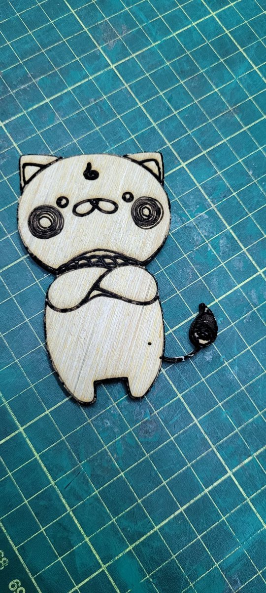 Tsukiimk2's tweet photo. A laser cut 35p? Yes!

It's true, I got into crafting and making stuff thanks to makerspacees

I think it really helps me appreciate the proccess of things.... and appreciate the effort cosplayers and artists make in the craft 👏

Heres my projects 
More⬇️
https://t.co/FhvBHun46R https://t.co/YPEdZ5auO3