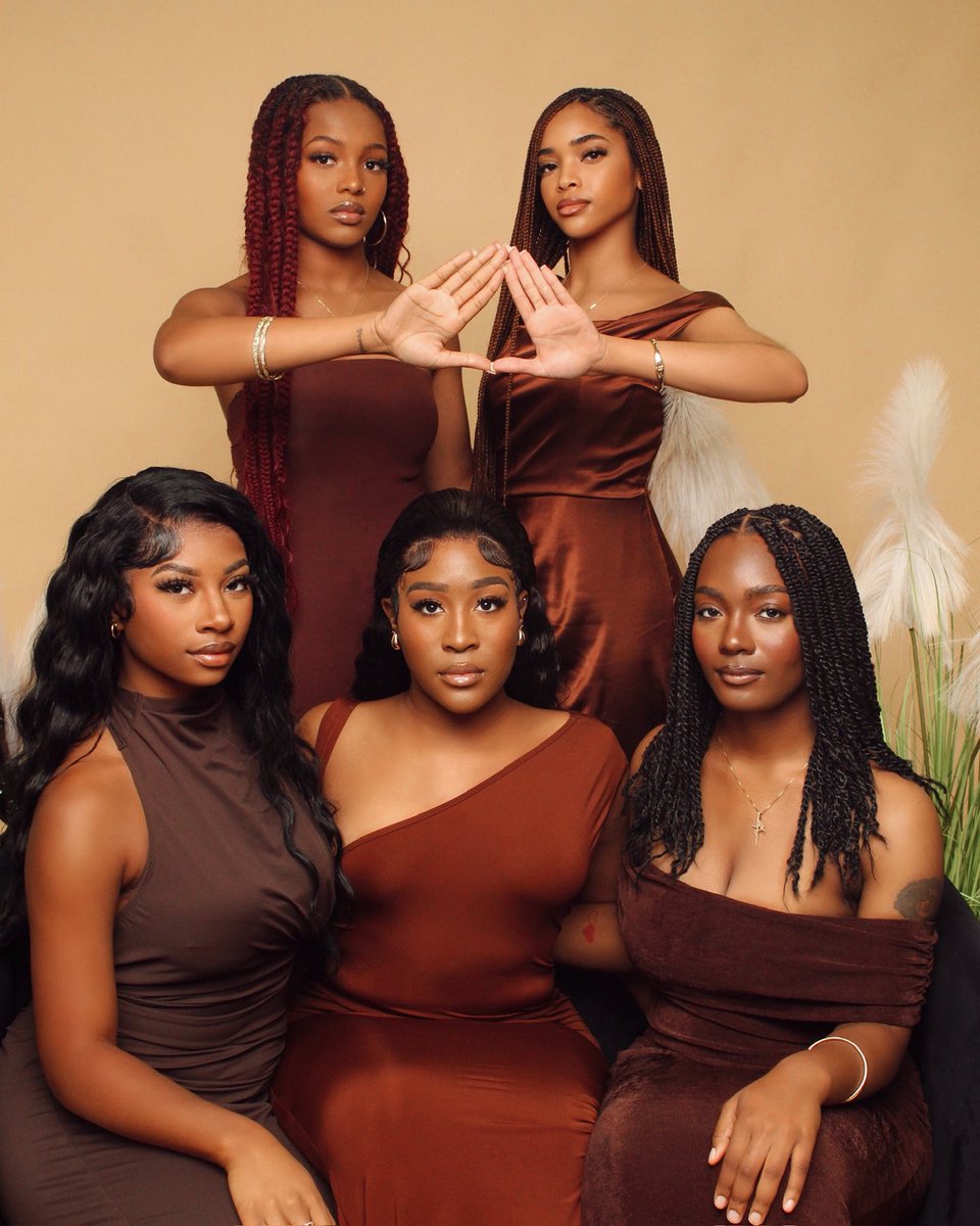 Happy Charter Day♥️ Shoutout the BADST!