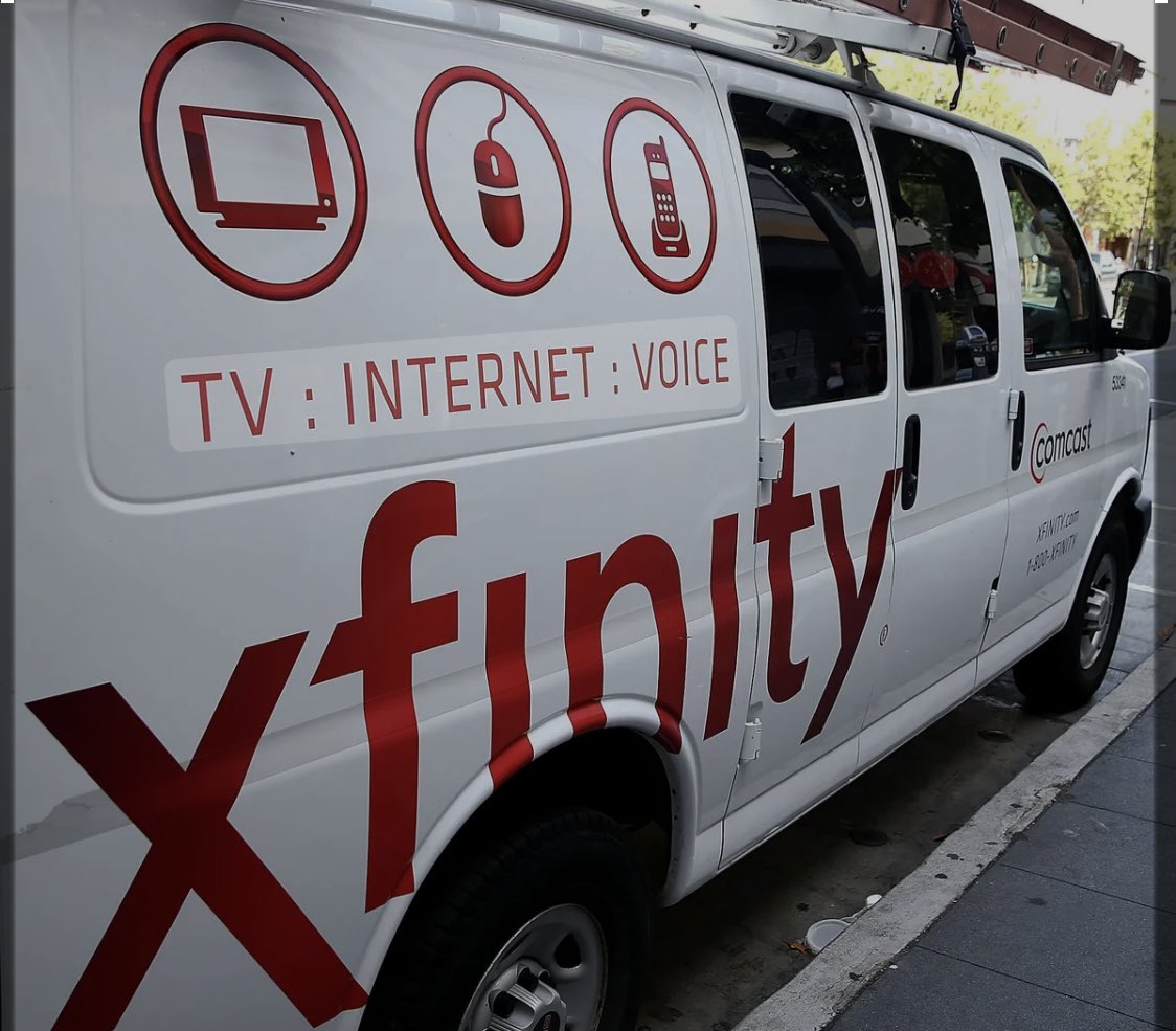 #ad An <a href="/Xfinity/">Xfinity</a> customer is getting updated to the latest #Xfinity technology!