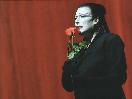 rayfp's tweet photo. Tom Waits on Marianne Faithfull (RIP):

“She’s the aunt offering you a cigarette at a wedding when you’re 11. Her voice is spooky oil on a squeaky gate, baby powder meets gunpowder.”

(pictured: Faithfull acting in a 2004 production of his musical 'The Black Rider') https://t.co/1DWLj8ozlB