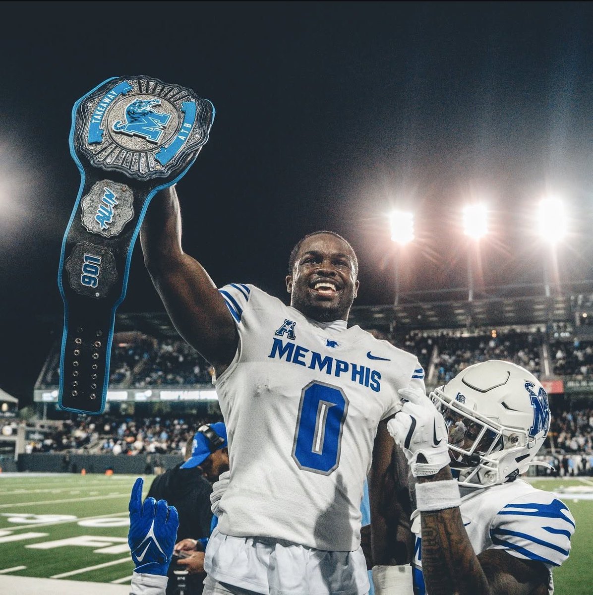 koleseaton1's tweet photo. #AGTG After a great conversation with @davediehl66 I am blessed to receive an ⭕️ffer from the University of Memphis #ALLIN
 @CoachAllenHC @CoachMorrisLOE1 @ColtonCroley @CoachLoy_ @tajakaha @HornJagsRecruit https://t.co/z2b7NszKiQ