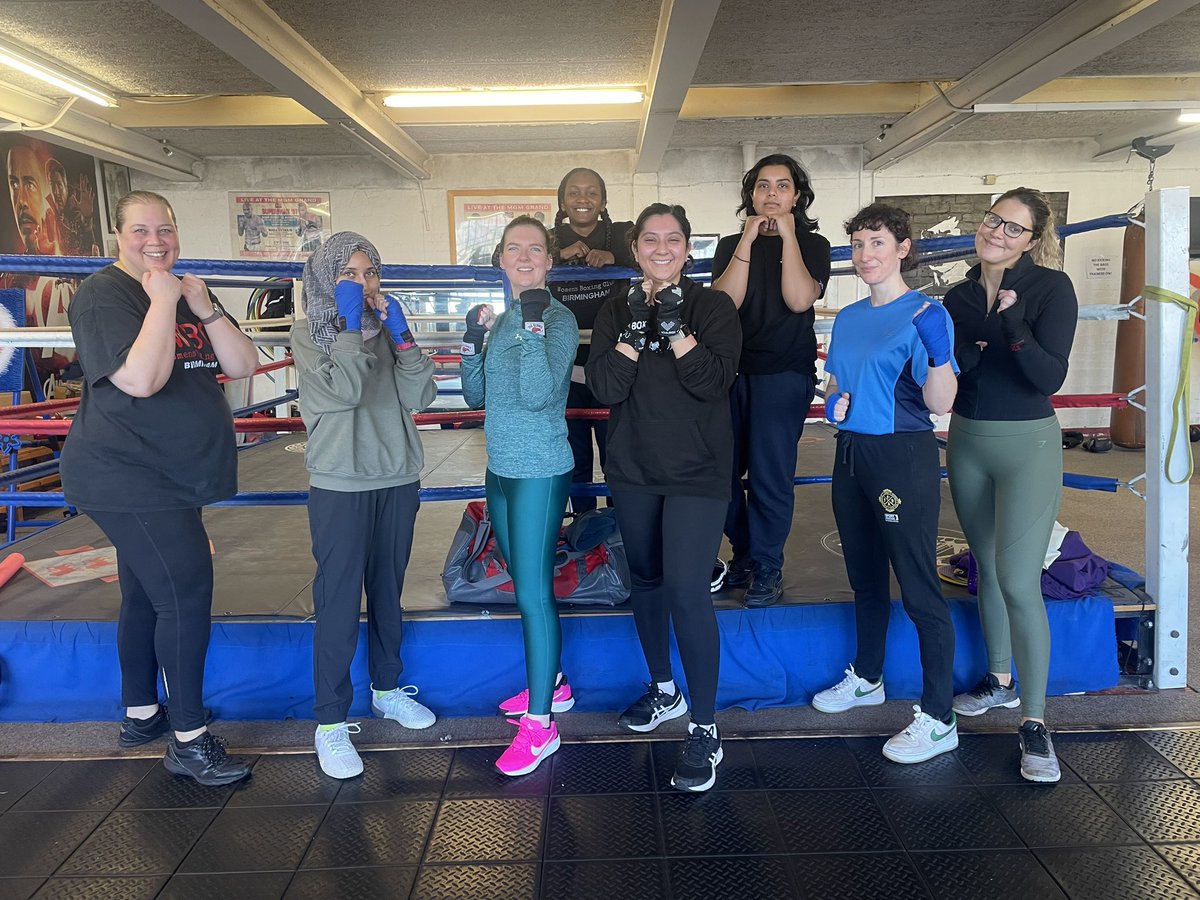 @jloweboxing (@jasonlo94345609) on Twitter photo Saturday Morning session <a href="/WBCWomensBoxing/">Womens Boxing Club</a> in Birmingham.
11am all female boxing training. Saturday Morning session <a href="/WBCWomensBoxing/">Womens Boxing Club</a> in Birmingham.
11am all female boxing training.