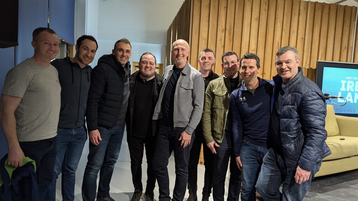 Great night in Dungannon last night talking NFL, the Superbowl and GOD with @Michael_NFL and <a href="/neilreynoldsnfl/">Neil Reynolds</a> 

Thanks to <a href="/Ronan_Devlin/">Ronan Devlin</a> for the lift too 🏈