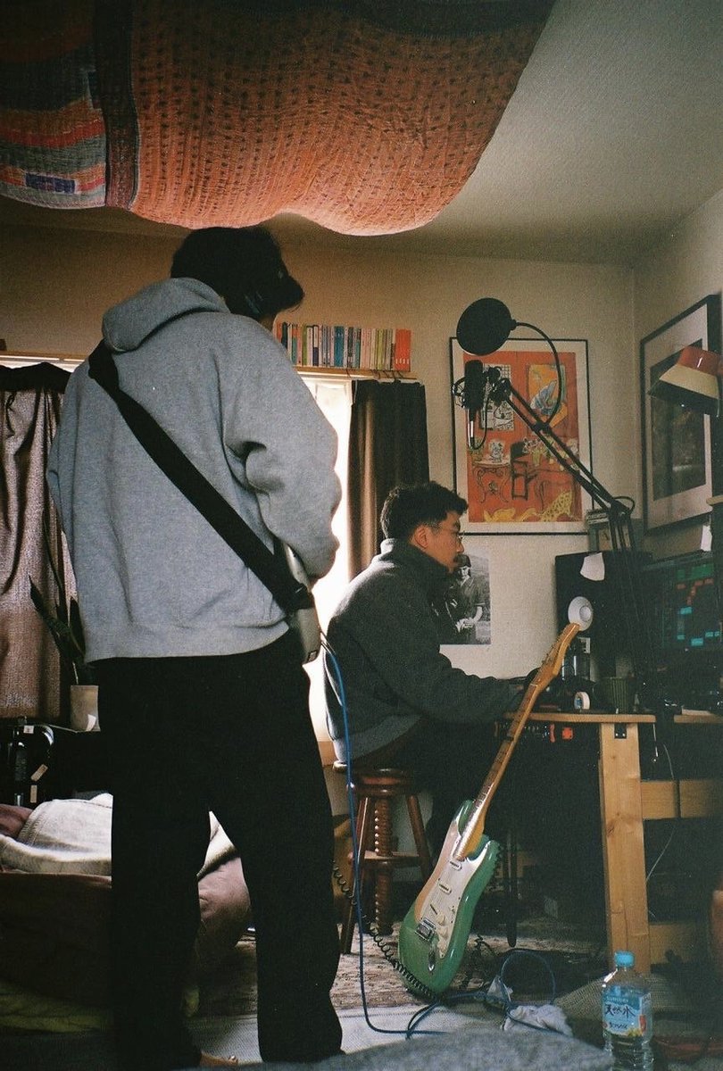 fareast_emo's tweet photo. 4th Album “the pure simulation, with no hesitation, no imitation”が無事リリースされました。色んな試行錯誤を重ねてやっと生まれた音が皆さんに届いて嬉しい限りです。是非楽しんで！！
こちらのリンクから聴けます！
https://t.co/2nXemqDzva https://t.co/mDaOUgiusZ