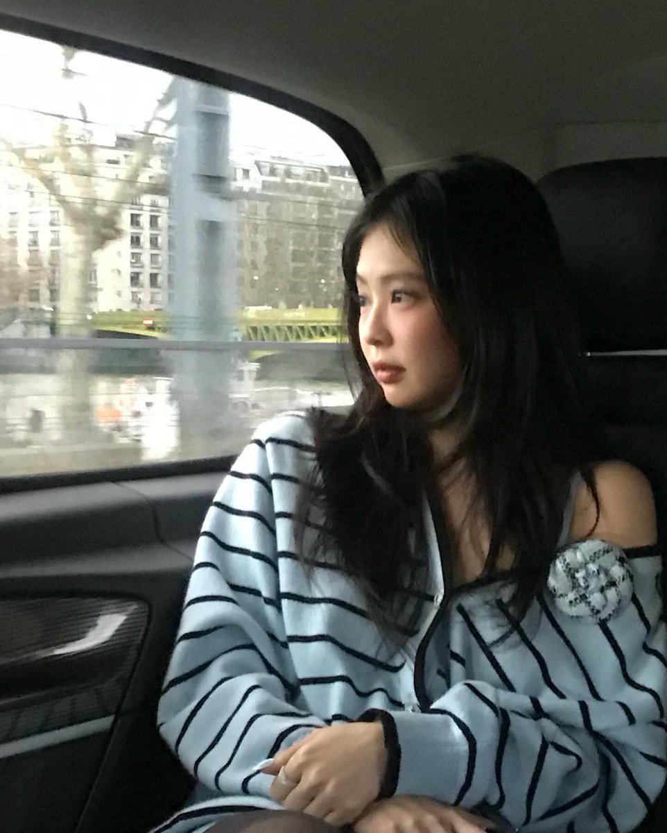 jennie pics tweet media