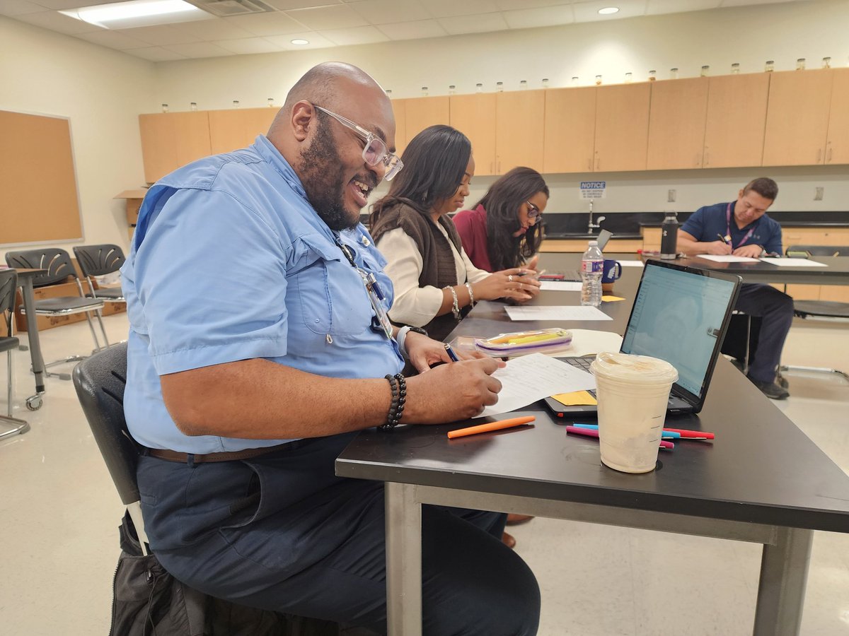 Veronica Sias (@veronica_sias) on Twitter photo From adverbial phrases to the Timeline of Life to hands-on classroom projects—my mind was blown! Upper Elementary is truly a whole new level. #Montessori #UpperElementary #HandsOnLearning <a href="/TransformDISD/">Dallas ISD OTI Public School Choice</a> From adverbial phrases to the Timeline of Life to hands-on classroom projects—my mind was blown! Upper Elementary is truly a whole new level. #Montessori #UpperElementary #HandsOnLearning <a href="/TransformDISD/">Dallas ISD OTI Public School Choice</a>