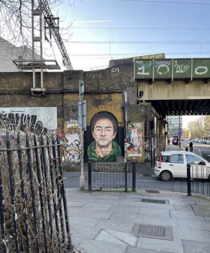 Luigi Mangione mural in Bethnal Green, East London