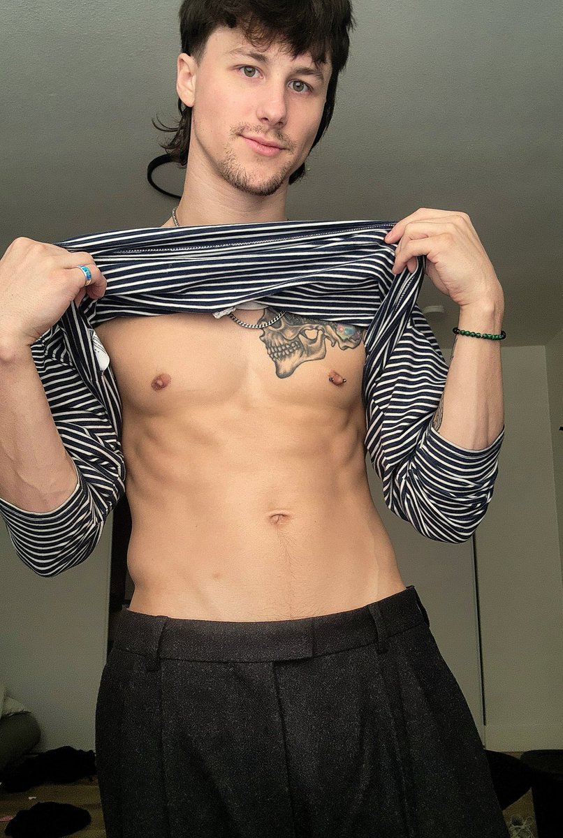 Nick Curious @NickCurious29 - Twitter Profile | Instalker