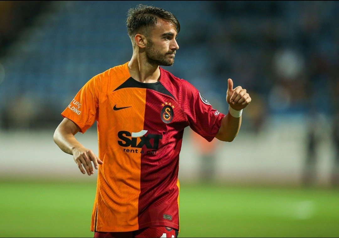 Eltun_Yedek's tweet photo. Ben bir futbolcumuz için kolay kolay bu sözleri kullanmam. Ama açık açık söylüyorum. 

Yunus, seni ve karakterini hiç sevmedim. Seni yanlış tanımışım, ona yanarım. https://t.co/Dba8ovSqyr