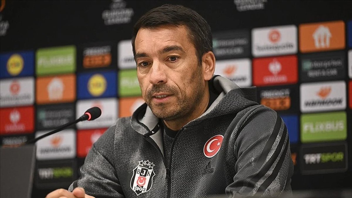 Allah'ın belası yahudi piçlerine domalmasan bu gece burada hop oturup hop kalkmazdık Allah'ın cezası fare kılıklı aşağılık