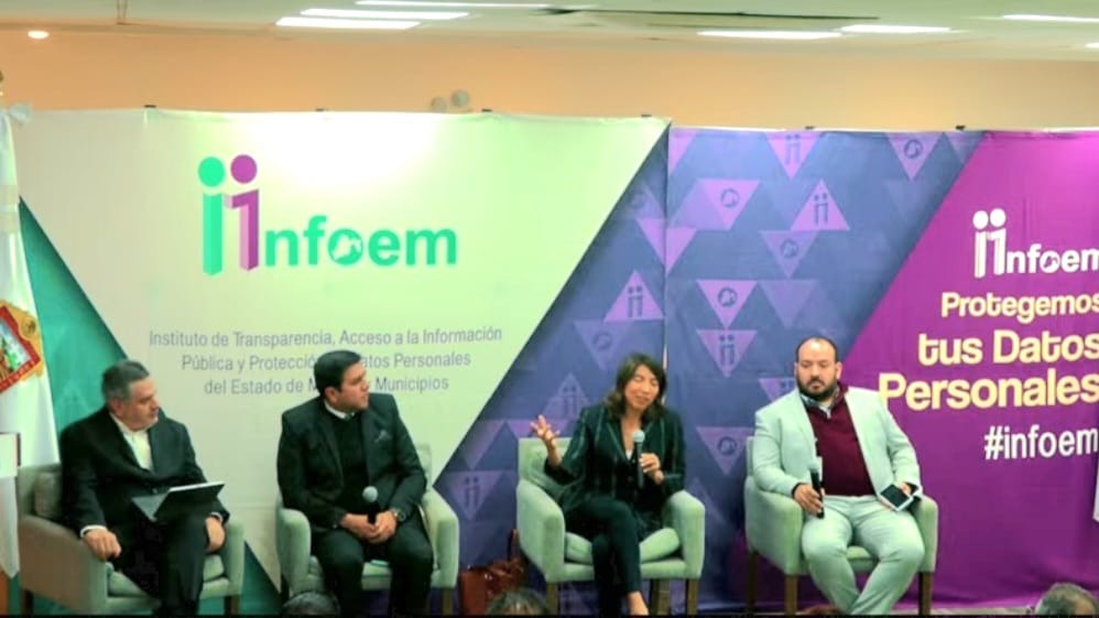 ITPETabasco's tweet photo. La Comisionada @yolidabeyac, participó de manera virtual en el panel “Regulación de la inteligencia artificial y la Protección de Datos Personales en el Estado de México”, en conmemoración del Día Internacional de Protección de Datos Personales 2025, organizado por el @Infoem. https://t.co/GQ0GKBXYUg
