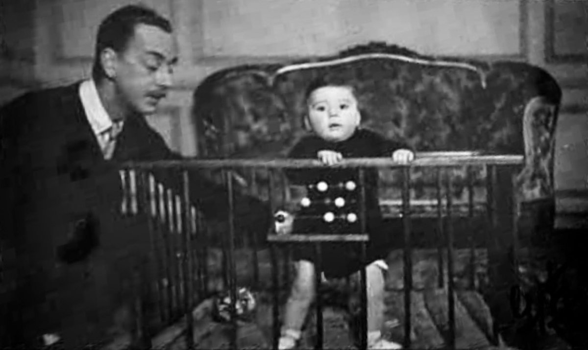 archivocharly's tweet photo. Un mini Charly junto a su padre, Carlos Jaime García Lange ❤️ https://t.co/6BbQAyzRPF