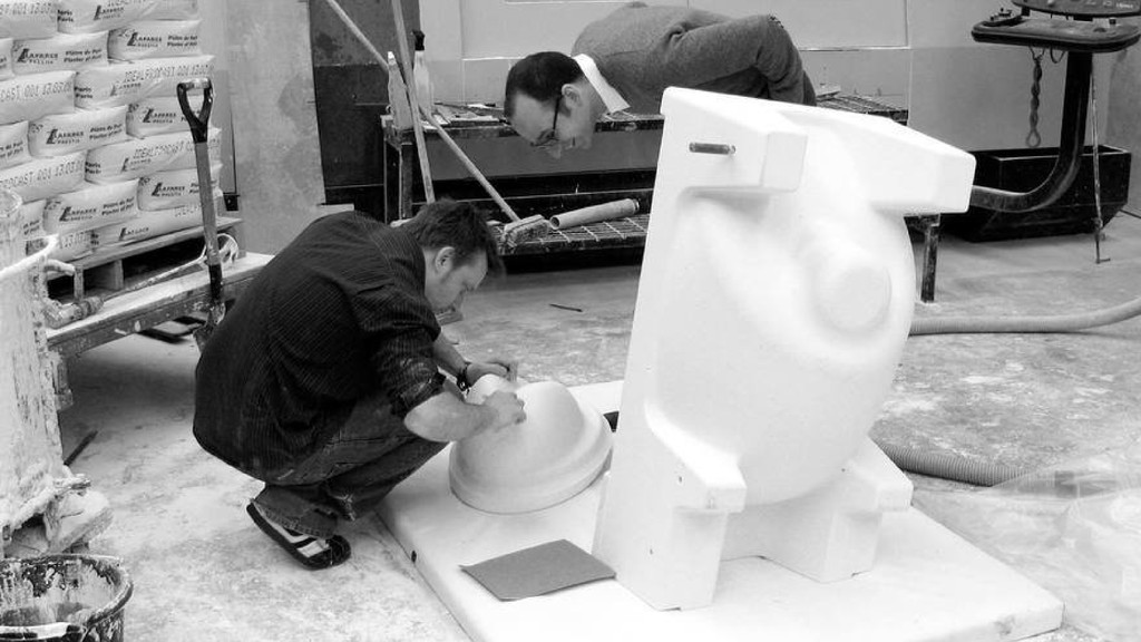 core77's tweet photo. Industrial #Design Firm Goodwin Hartshorn Designs an #Anti-Splash Urinal 🚾
Edward Goodwin, of London-based #industrialdesign firm Goodwin Hartshorn, was hit with an idea for a new #urinaldesign while visiting a #museum.
Read the full story on Core77: https://t.co/vwSuyqaWQc https://t.co/0CDKz5xGBe