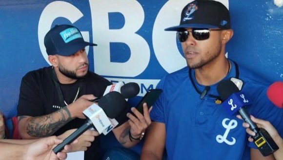 mikedeportes's tweet photo. Agradezco sinceramente la oportunidad de haber compartido esta entrevista con ustedes. Les deseo mucho éxito en sus respectivas trayectorias y que Dios los colme de bendiciones. #HaroldRamirez #JeanSegura #UlisesJoaquin  #GilbertGomez https://t.co/E4JFQuQ7tF