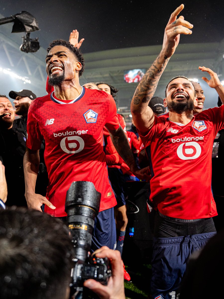 🎞️ Retrouvez mes photos de la victoire historique des Dogues en LDC face au Feyenoord ⤵️

#LOSCFEY
