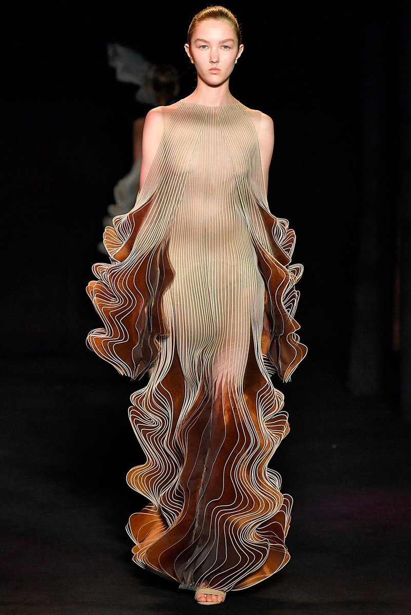 Iris Van Herpen 2018
