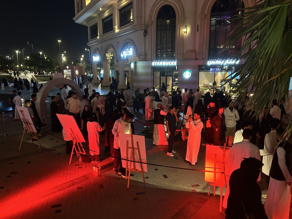 moh2_kr's tweet photo. كان يوم جميل جدا والاجمل اني كنت مشارك في اقوى فعالية مع اقوى دفعة #UQURT44🔥🔥

#AMSC_CP_WELLBEING_EVENT

#AMSC_FAMS https://t.co/HAhAGymDDY