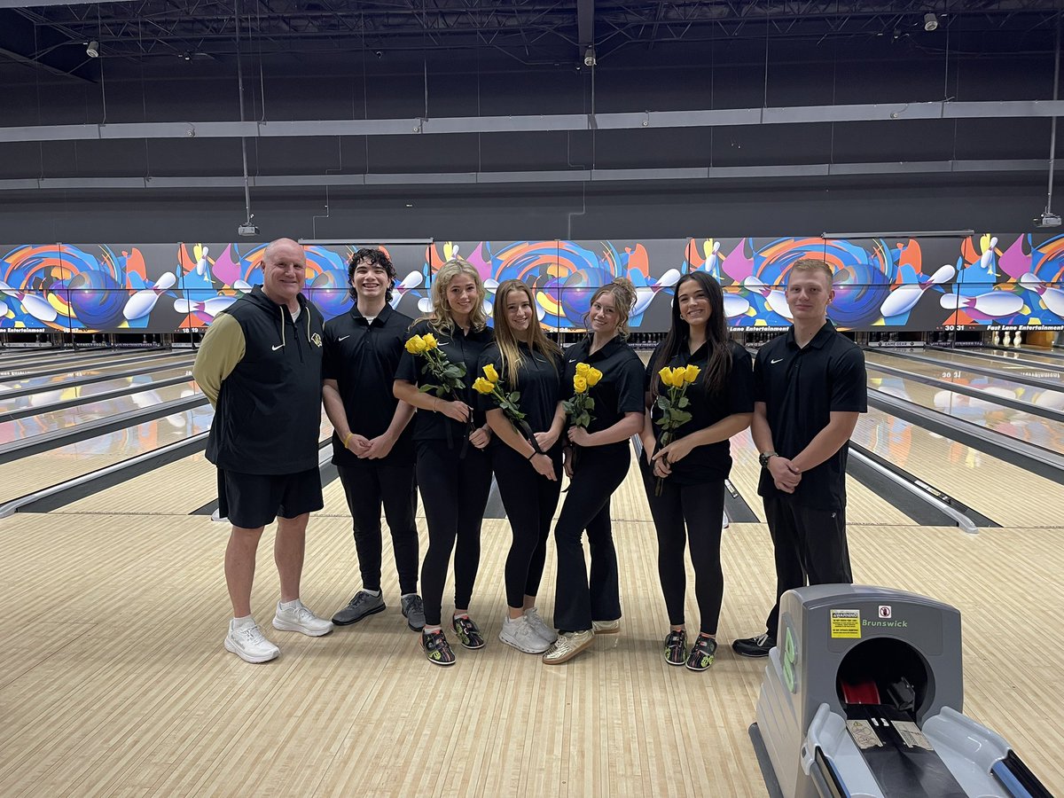 Good luck to our seniors as they bowl against Bentonville West tonight.