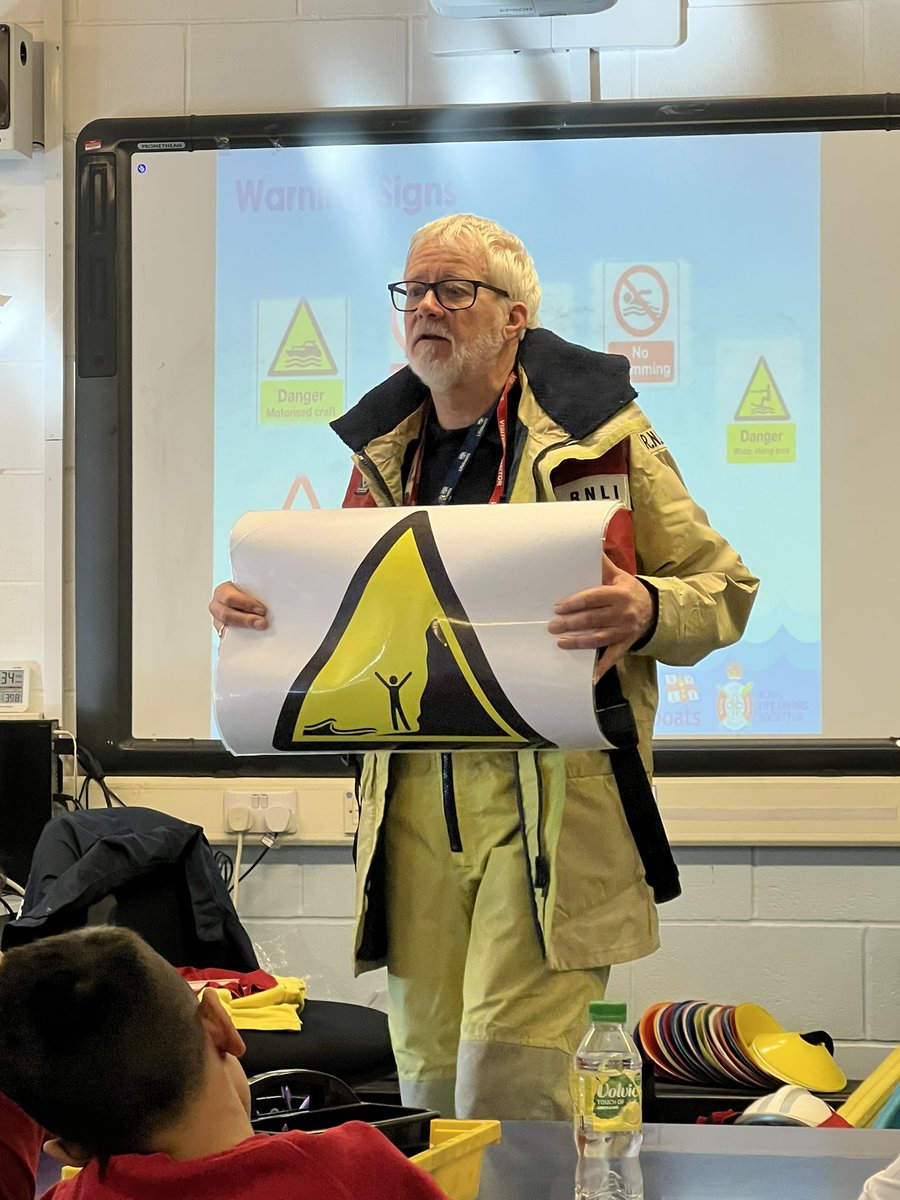 Mrs Allen tweet media