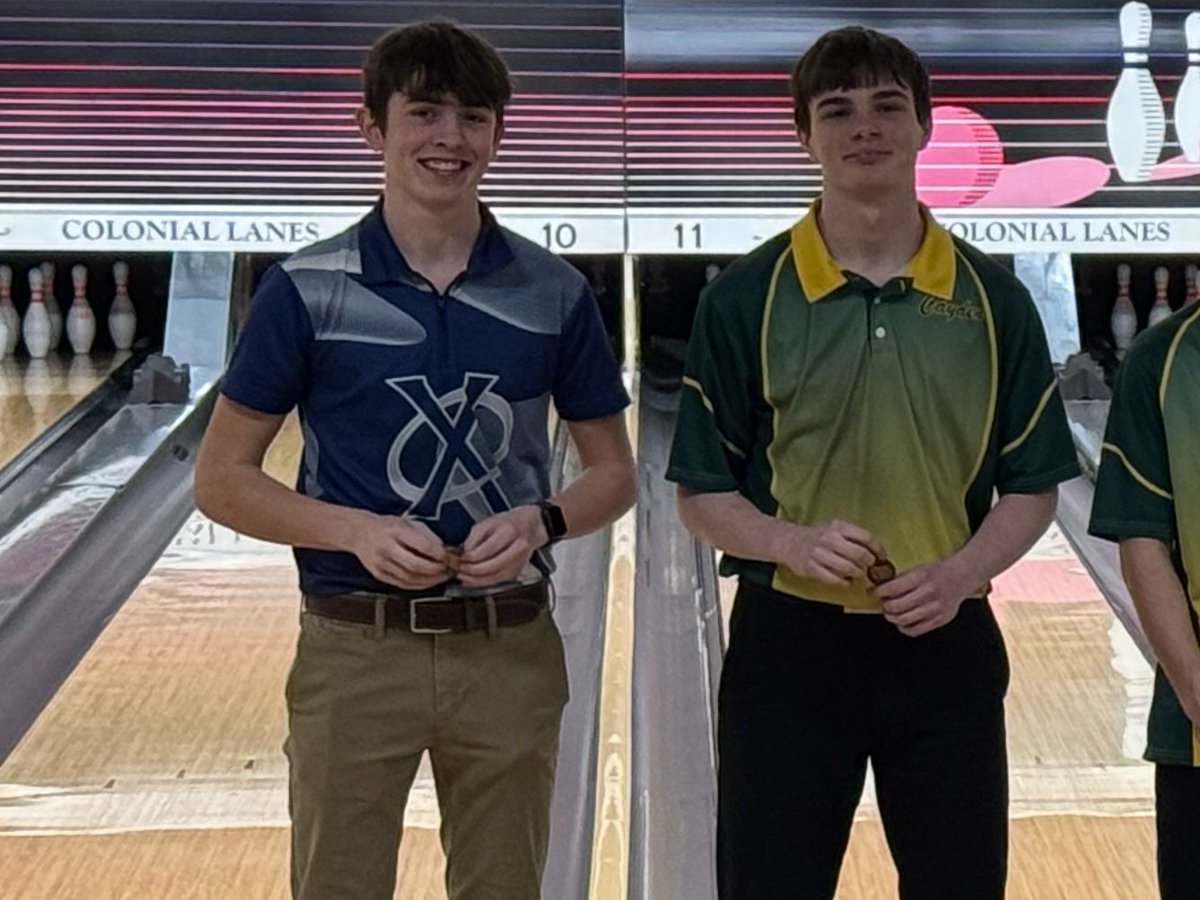 XavierSaintsAD's tweet image. 🎳 At the MVC Mississippi Divisional, Aubrey Sires finished 2nd by just 1 pin with a 409 in her 2-game set (1st place: 410)! Jack Lammers also had a strong performance, finishing 8th. Great work, Saints!  #XavierBowling #GoSaints