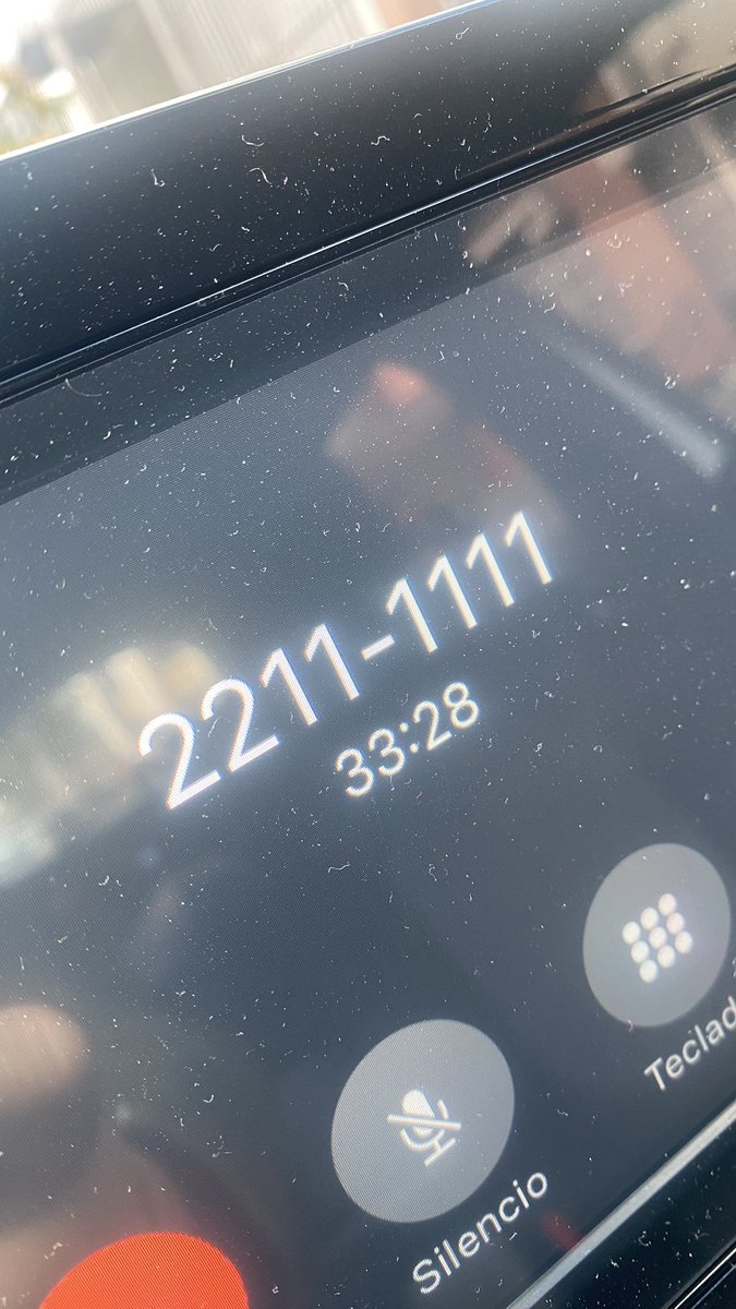 🤞🏽excelente servicio 🤞🏽@BancoBCR , tras que hacen un mal depósito no atienden su servicio telefónico.