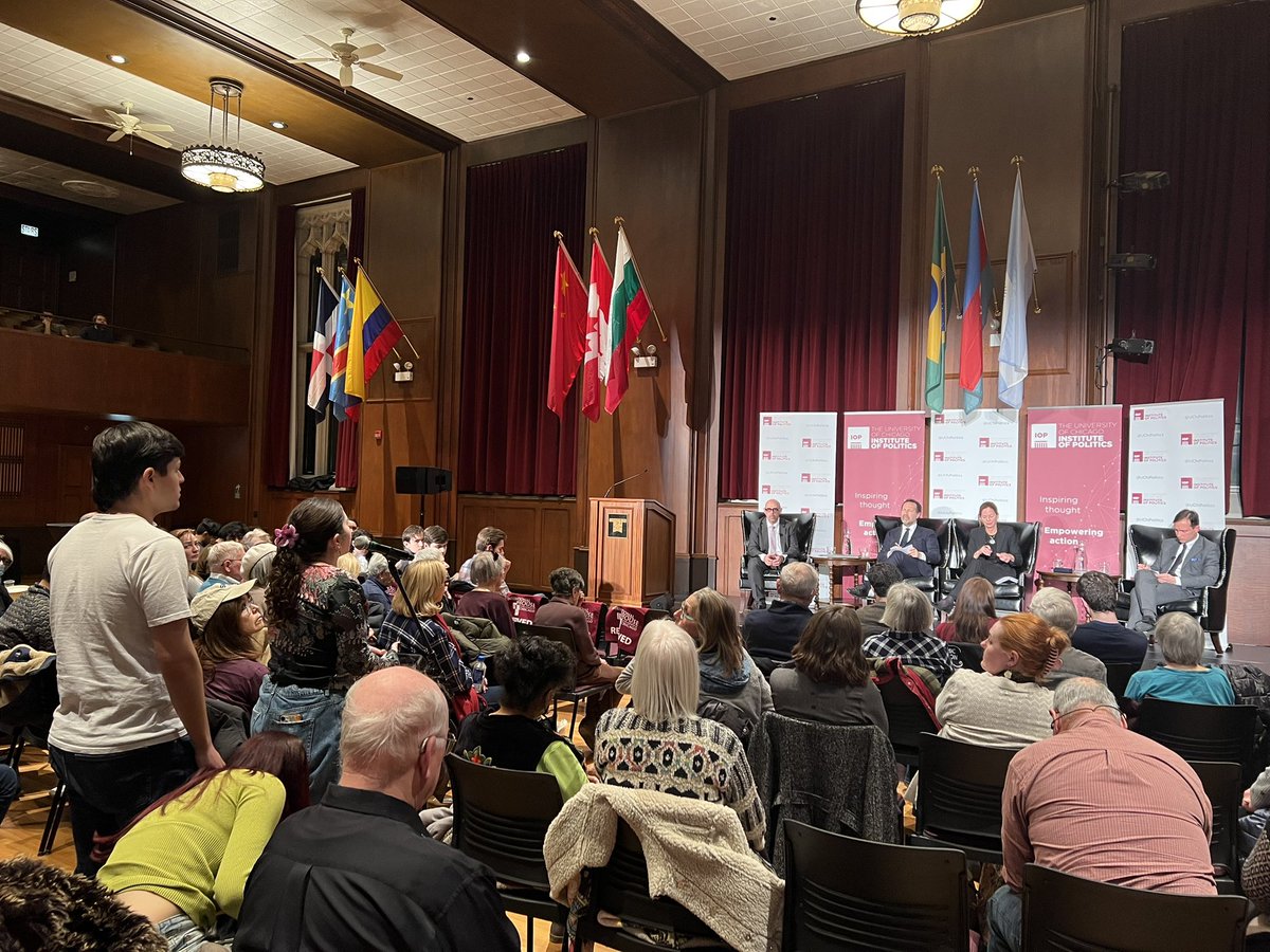 International House (@ihouse_chicago) on Twitter photo Yesterday I-House and <a href="/UChiPolitics/">UChicago Institute of Politics (IOP)</a> hosted “Trumpian Tumult: What Europe’s Meltdown Means For Us” as one of our Global Voices Lecture Series programs. Panelists and attendees discussed political challenges across Europe and the U.S. 🗳️🗣️
#ihousechicago #globalvoices Yesterday I-House and <a href="/UChiPolitics/">UChicago Institute of Politics (IOP)</a> hosted “Trumpian Tumult: What Europe’s Meltdown Means For Us” as one of our Global Voices Lecture Series programs. Panelists and attendees discussed political challenges across Europe and the U.S. 🗳️🗣️
#ihousechicago #globalvoices