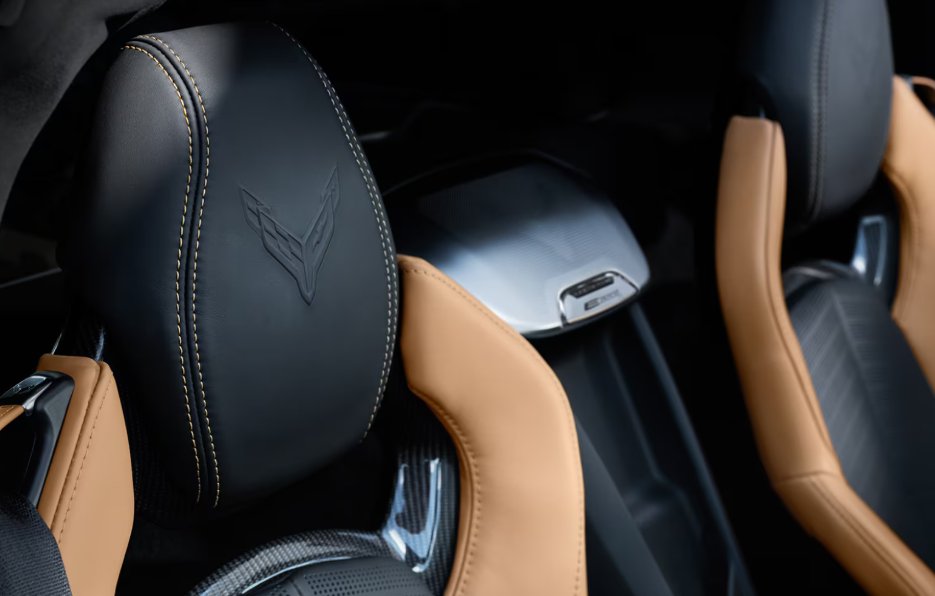 Where luxury meets functionality: the 2025 Corvette E-Ray's leather-wrapped cockpit, inspired by the precision and power of fighter jets. 🏎️✨