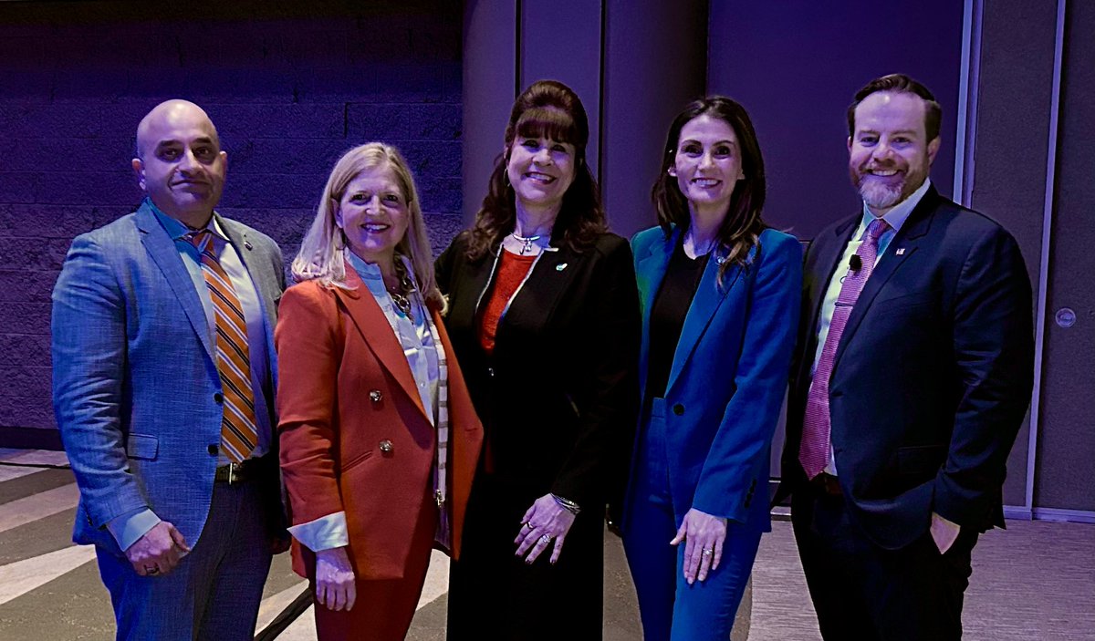 Kicked off 2025 <a href="/SpaceComExpo/">SpaceCom</a> /<a href="/SpaceCongressFL/">Space Congress</a>  Conference yesterday! Opening remarks followed w/welcome video by NASA Assoc. Admin, Jim Free &amp; keynotes by <a href="/NASA/">NASA</a>’s <a href="/ac_charania/">A.C. Charania</a>, <a href="/SpaceFoundation/">Space Foundation</a>’s Kelli Kedis Ogborn, and <a href="/Airbus/">Airbus</a>’ Debra Facktor…let’s rock this! 🚀✨🛰️🌗💚