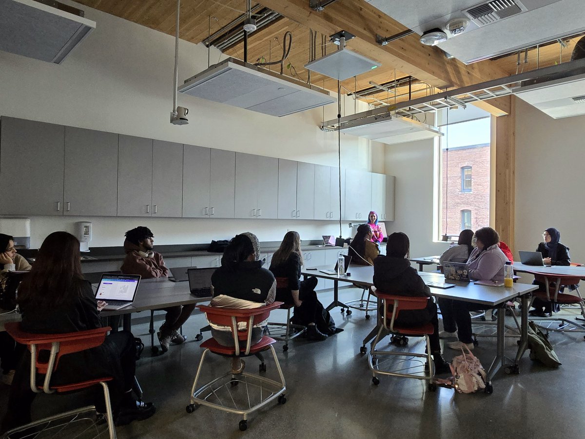 We were thrilled to to host Dr. Alexis Hope in our Design Studio class with Dr. Jaleesa Trapp! She shared invaluable insights on design values and her work behind the "Make the Breast Pump Not Suck" project at the MIT Media Lab. Truly an inspiring session!