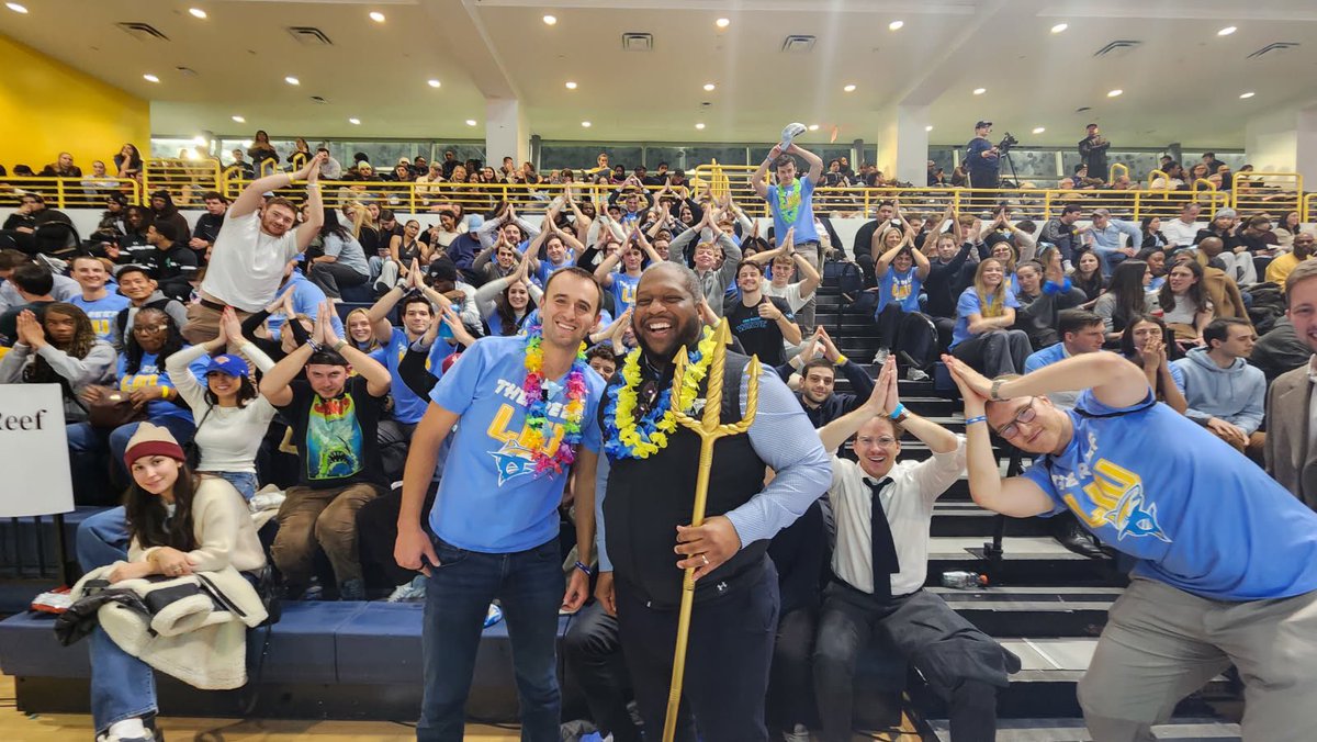 Legendary night at The Reef for Shark Weekend.  Didn’t get the W, but still so much to celebrate and so many to be thankful for.  #FinsUp #LIU