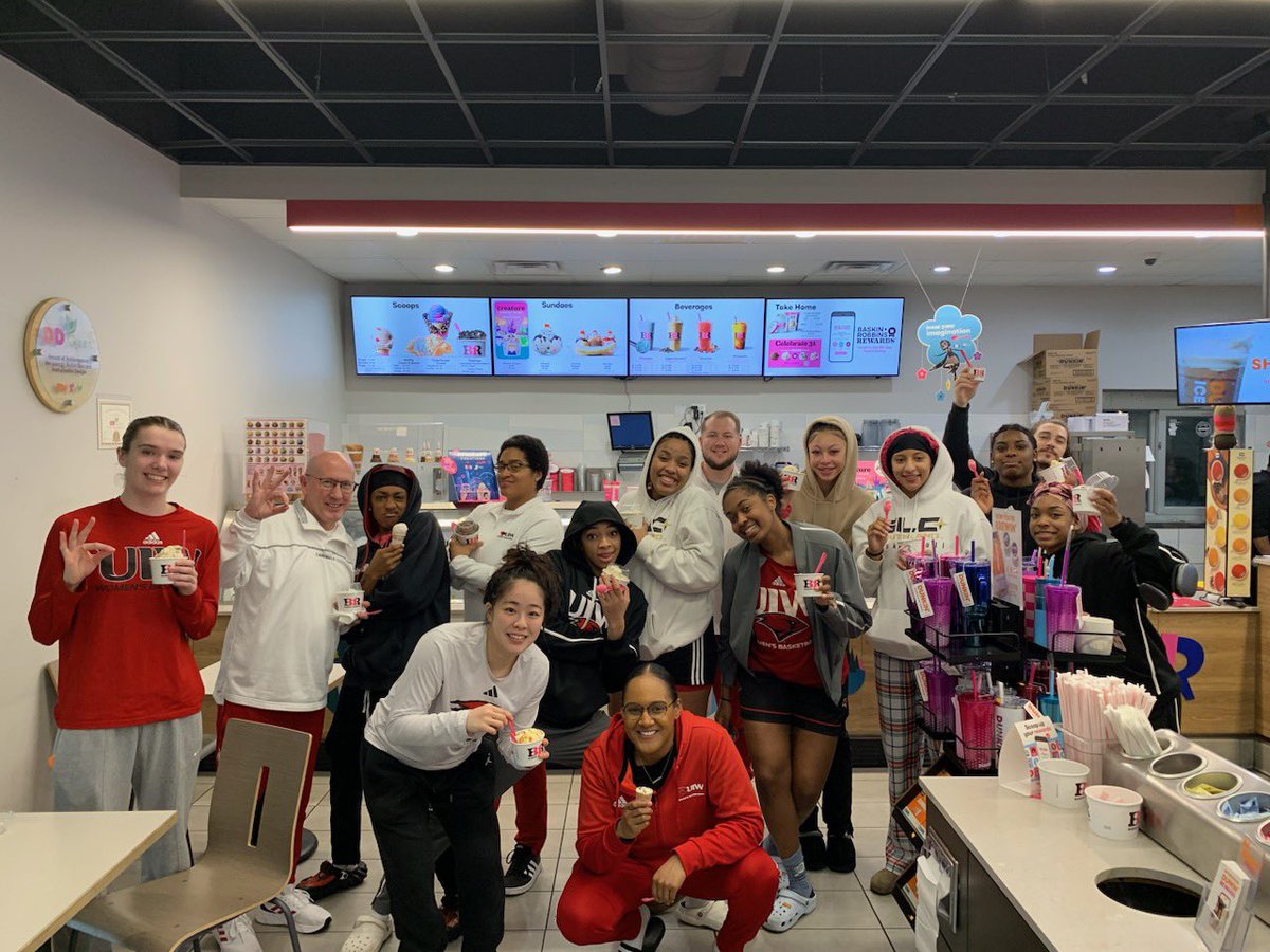 Sweet treats after the road dub!! 🍦
#TheWord👌