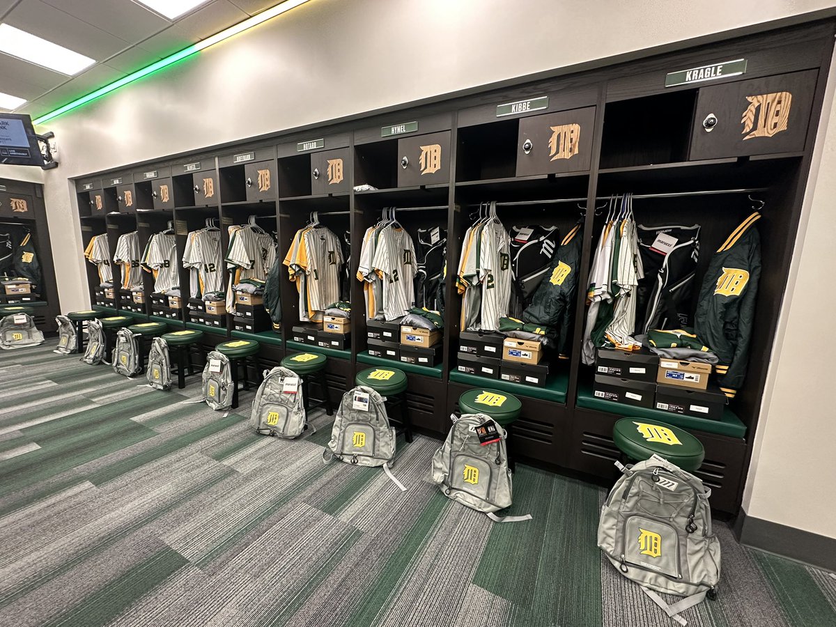 Equipment day has come a long way in 35 years! Thanks to the former players and coaches who help build this tradition. Thanks also to our loyal game day sponsors who make this possible.